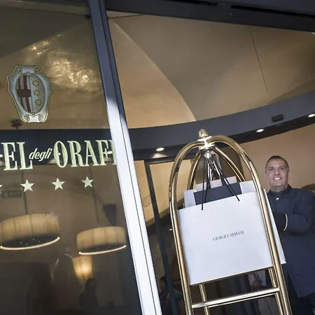 Degli Orafi Hotel