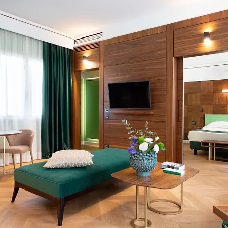 Hotel Degli Orafi 4*