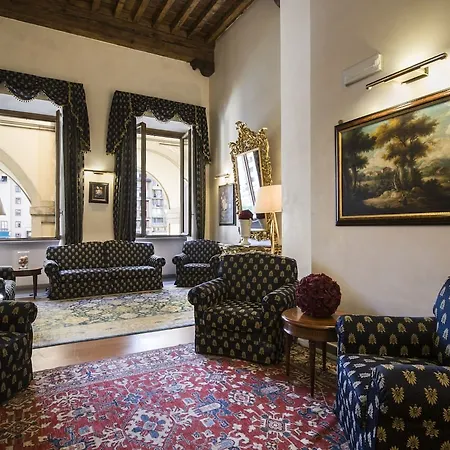 Degli Orafi Hotel
